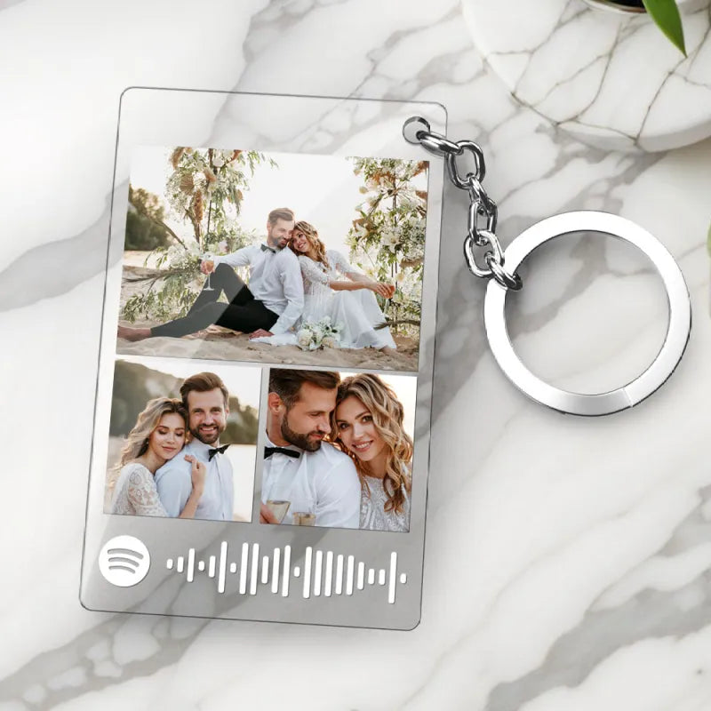 Spotify Love Keychain Deed